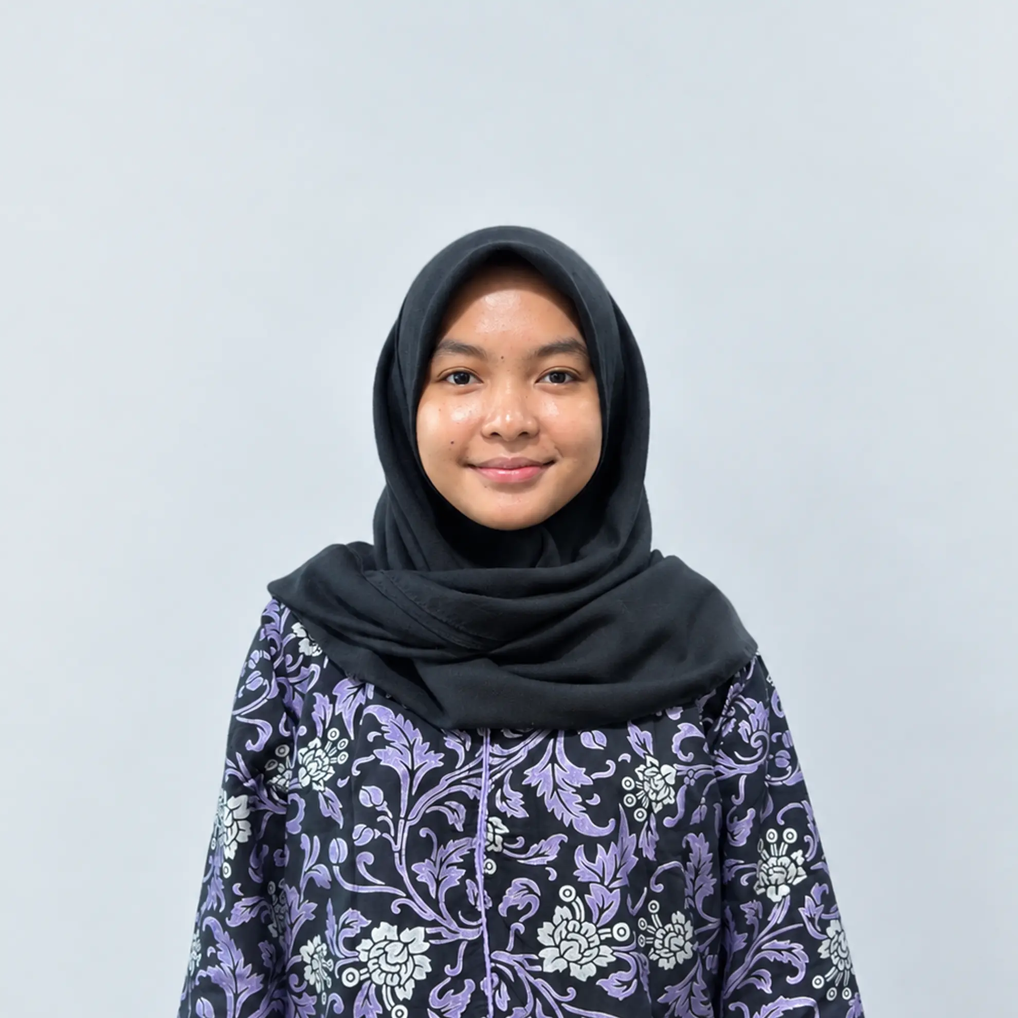 Portrait of Della Setyowati